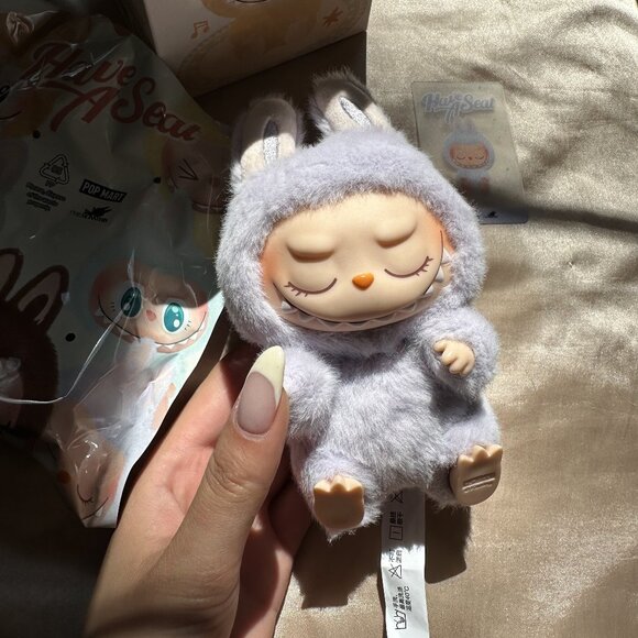 POP MART Labubu Have a Seat "ZiZi" Brand New (With OPENED Box) - Picture 1 of 5